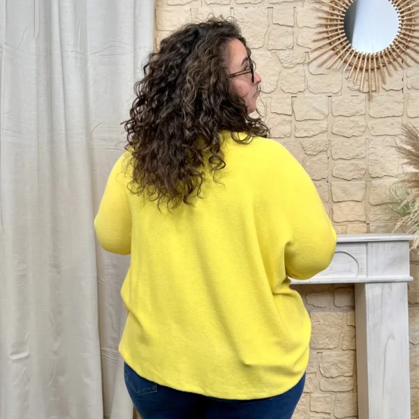 J802 - Pull manche longue (GT) - jaune - taille-unique-grande-taille