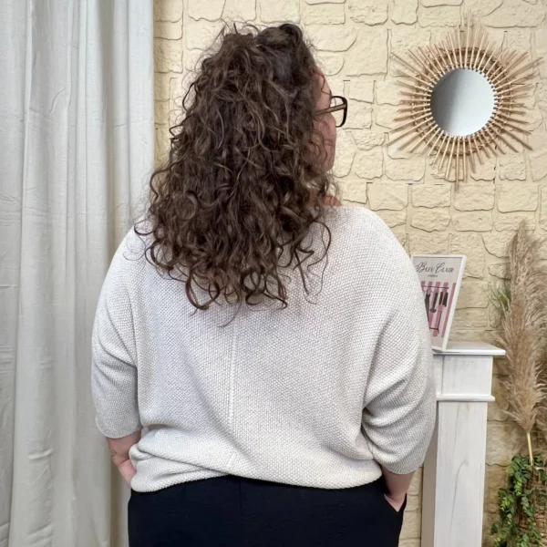 J762 - Pull uni (GT) - beige - taille-unique-grande-taille