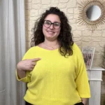Pull femme maille douce col V oversize « Jolies Formes » - jaune - taille-unique-grande-taille