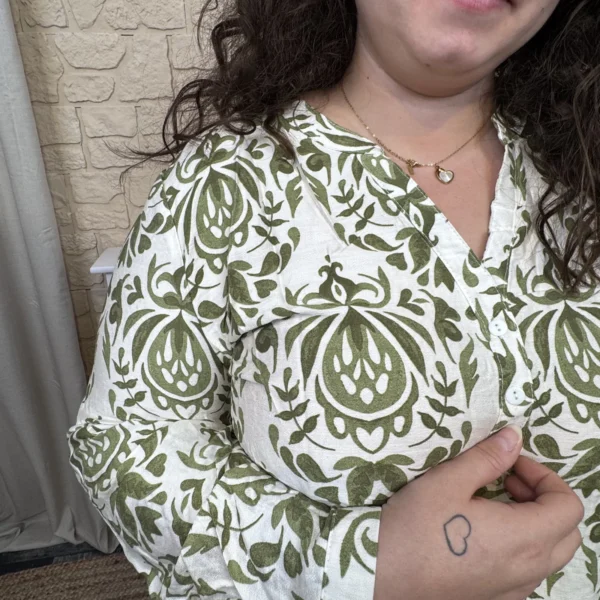 J799- Blouse arabesque (T44-T52) - vert - 52