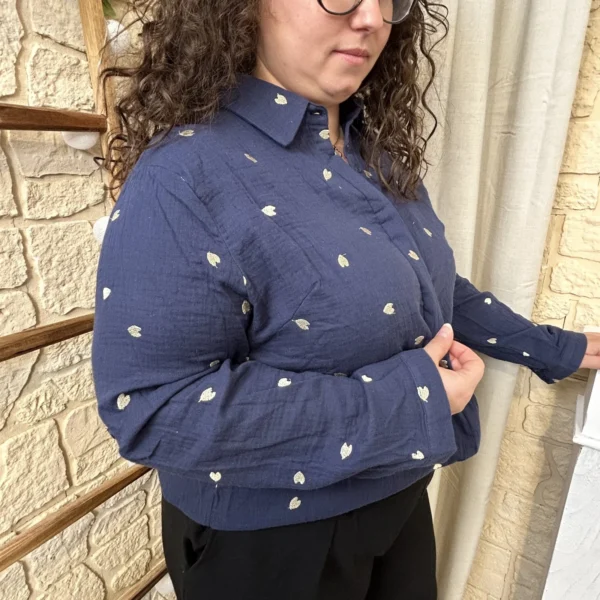 J772 - Chemise petits cœurs (T40-T48) - marine - 48