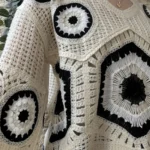 Pull en crochet "Version Féminn" - beige - taille-unique