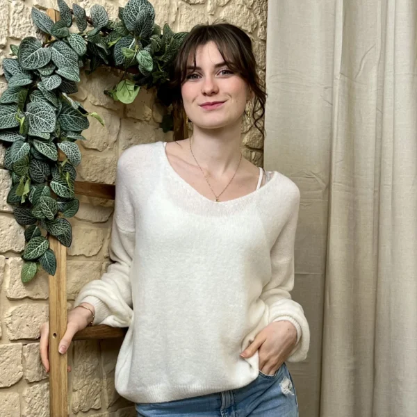 I776 - Pull col V en maille douce - blanc - taille-unique