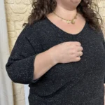 Pull femme maille douce col V oversize « Jolies Formes » - noir - taille-unique-grande-taille