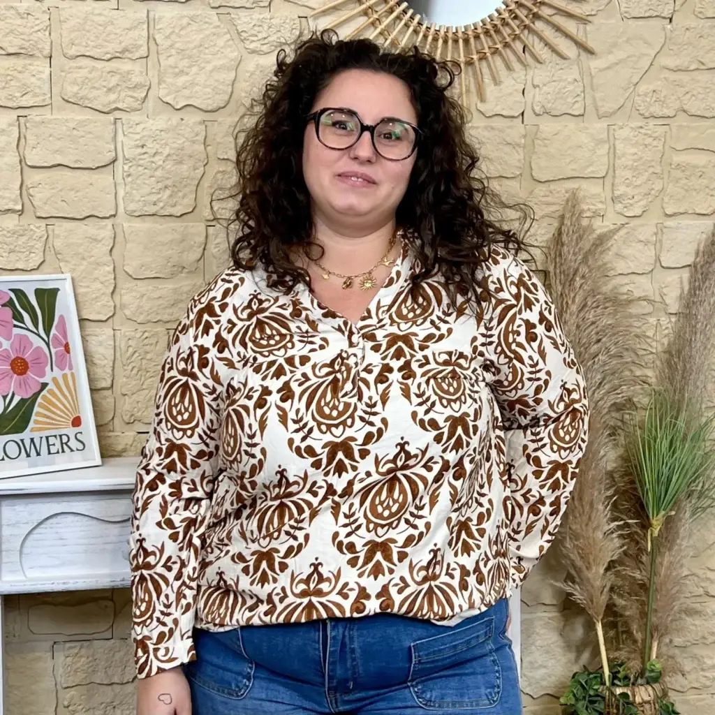 J799- Blouse arabesque (T44-T52) - camel - 52