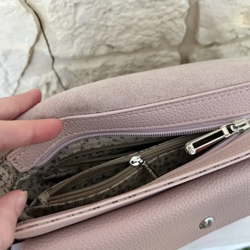 O983- Grand Sac bandoulière à rabat - rose-pale - sans-taille