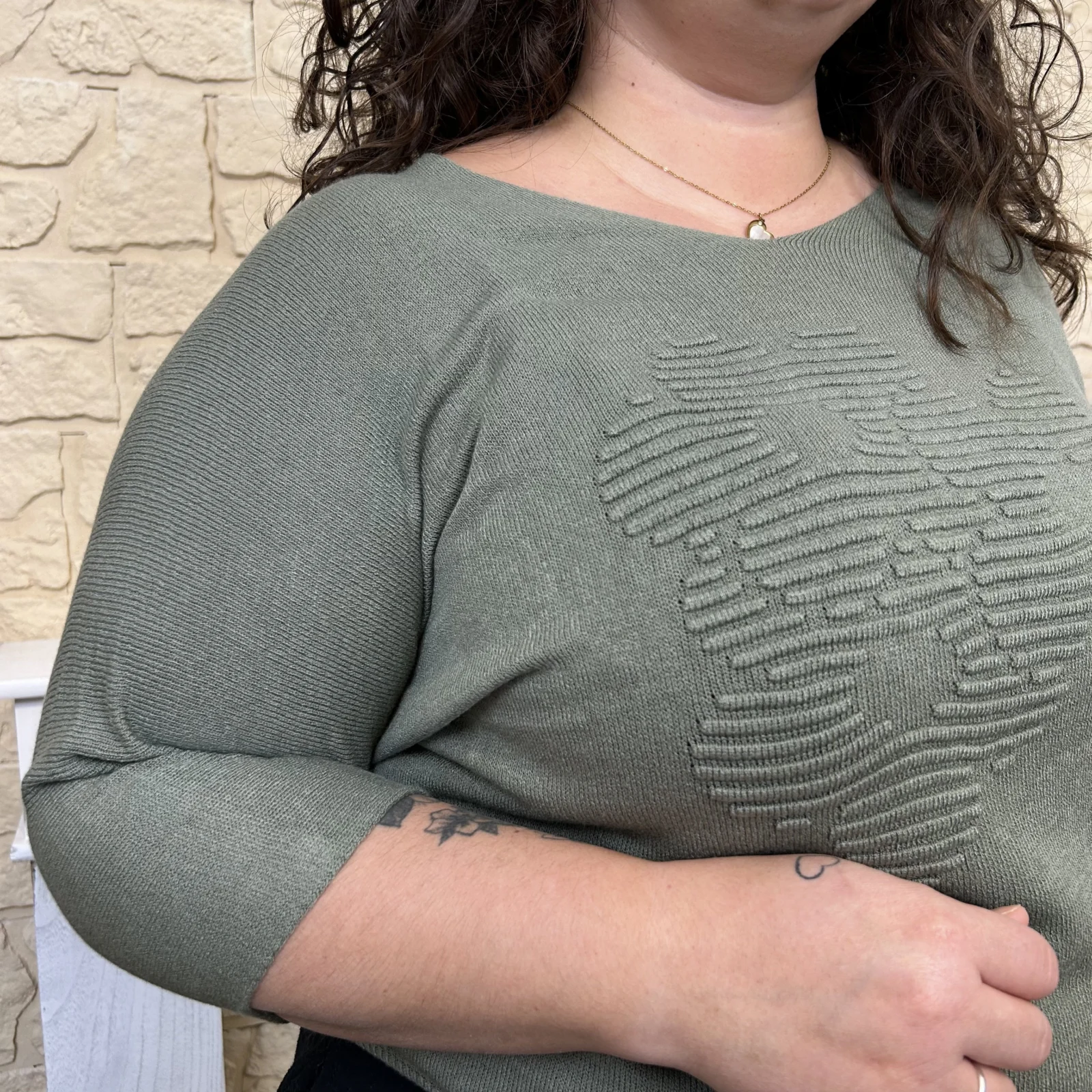 J727 - Pull fleur uni (GT) - kaki - taille-unique-grande-taille