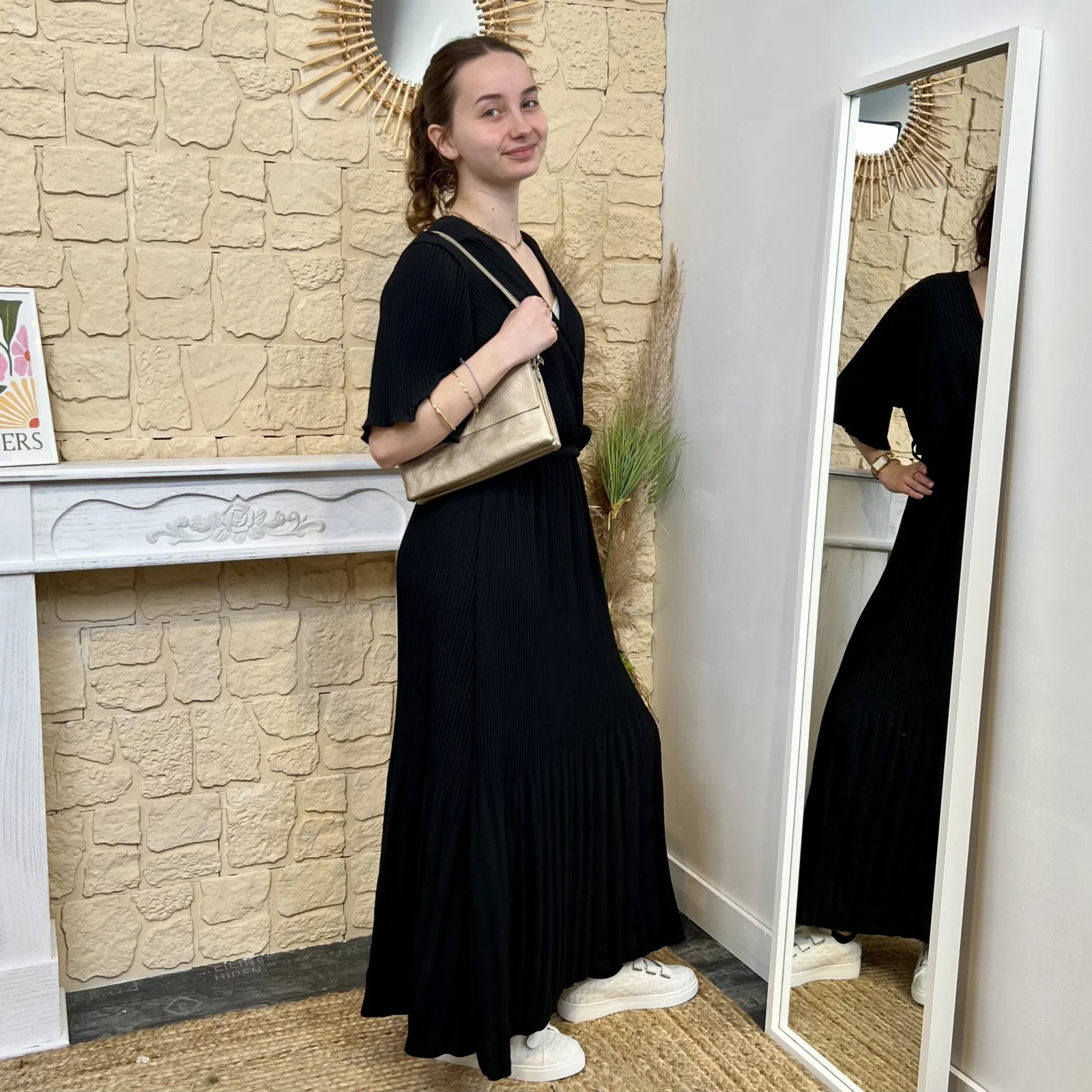 I706 - Robe longue plissée (TU) - noir - taille-unique