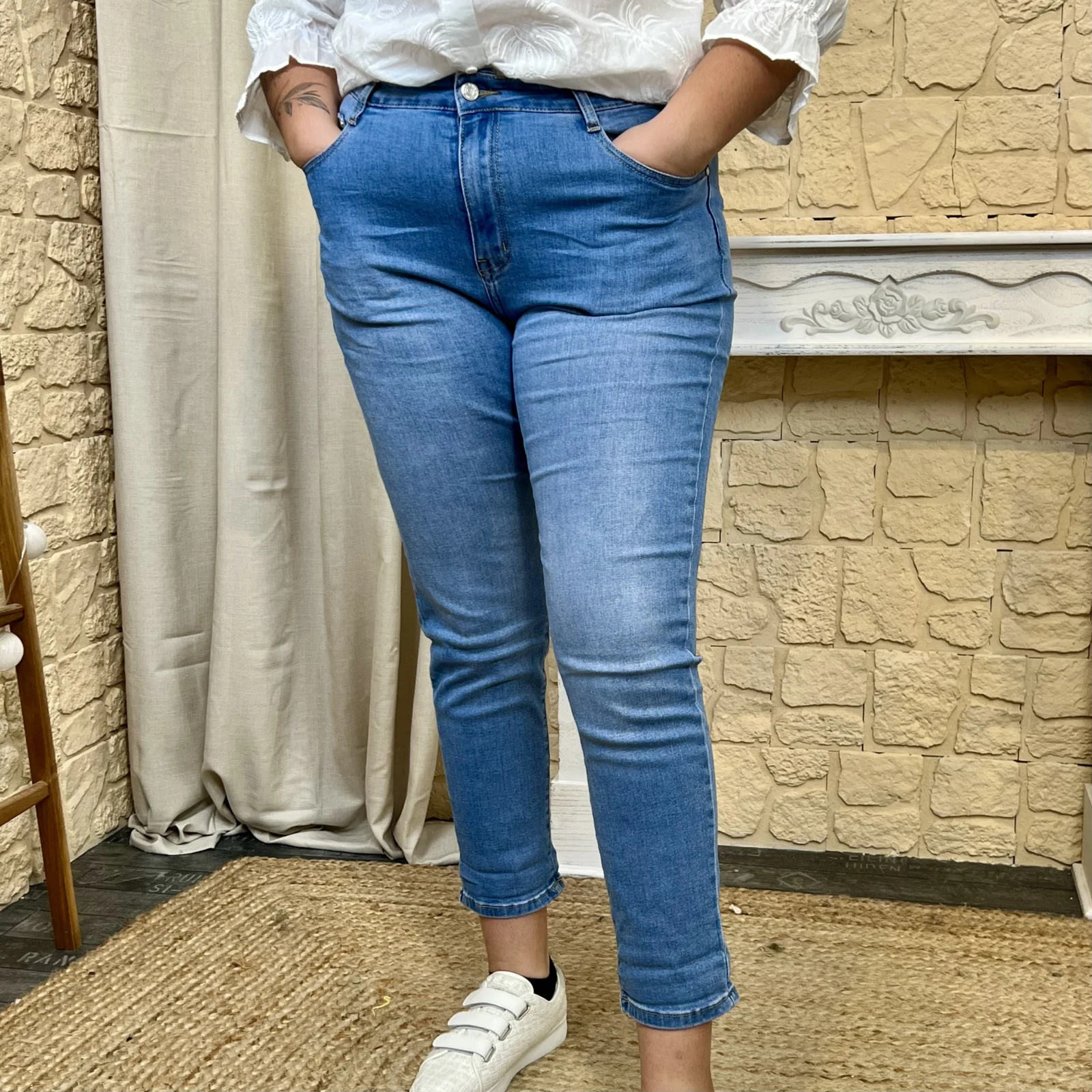 K853 - Jean 7/8ème (T42-T50) - denim-clair - 50