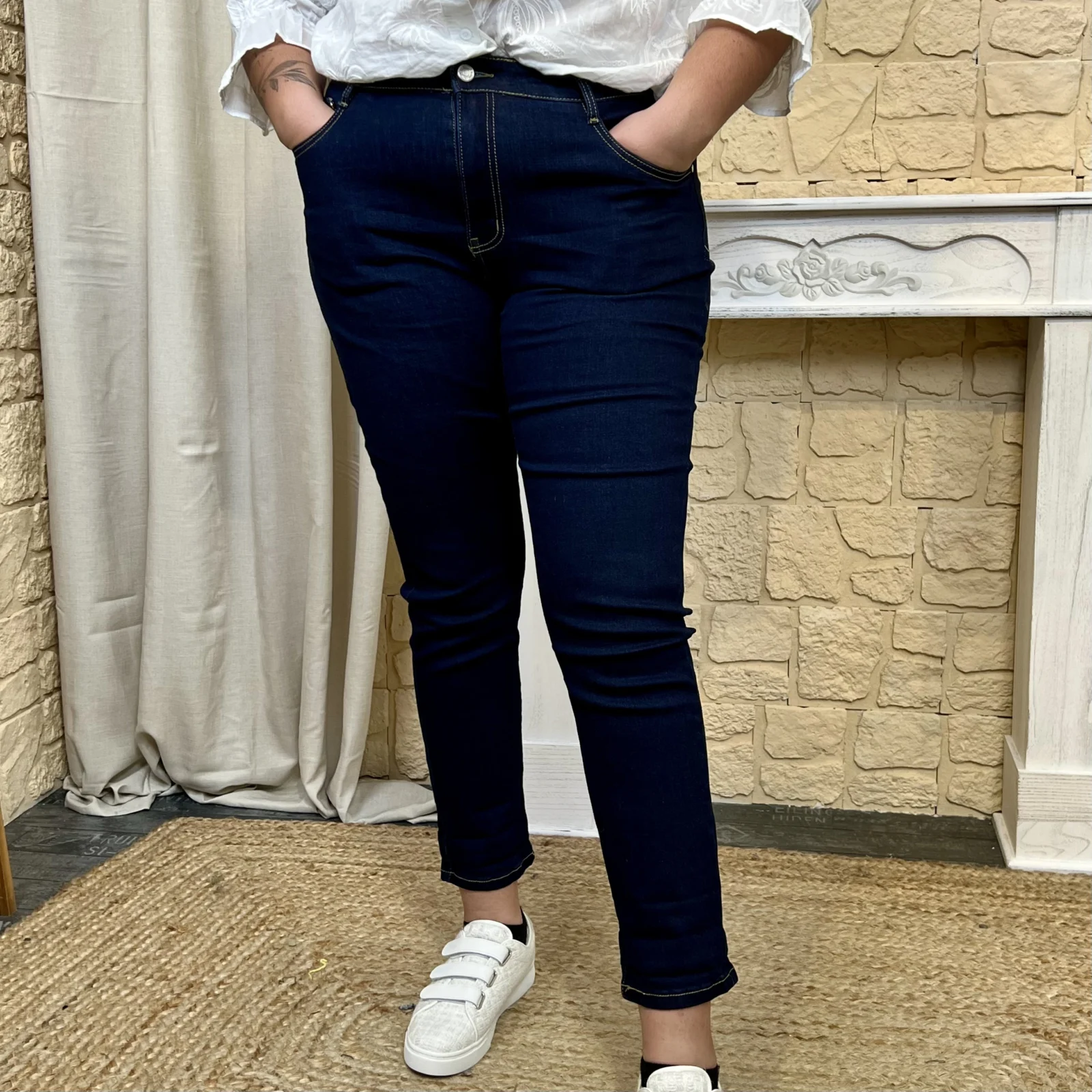 K848 - Jean 7/8ème (T42-T50) - brut - 50