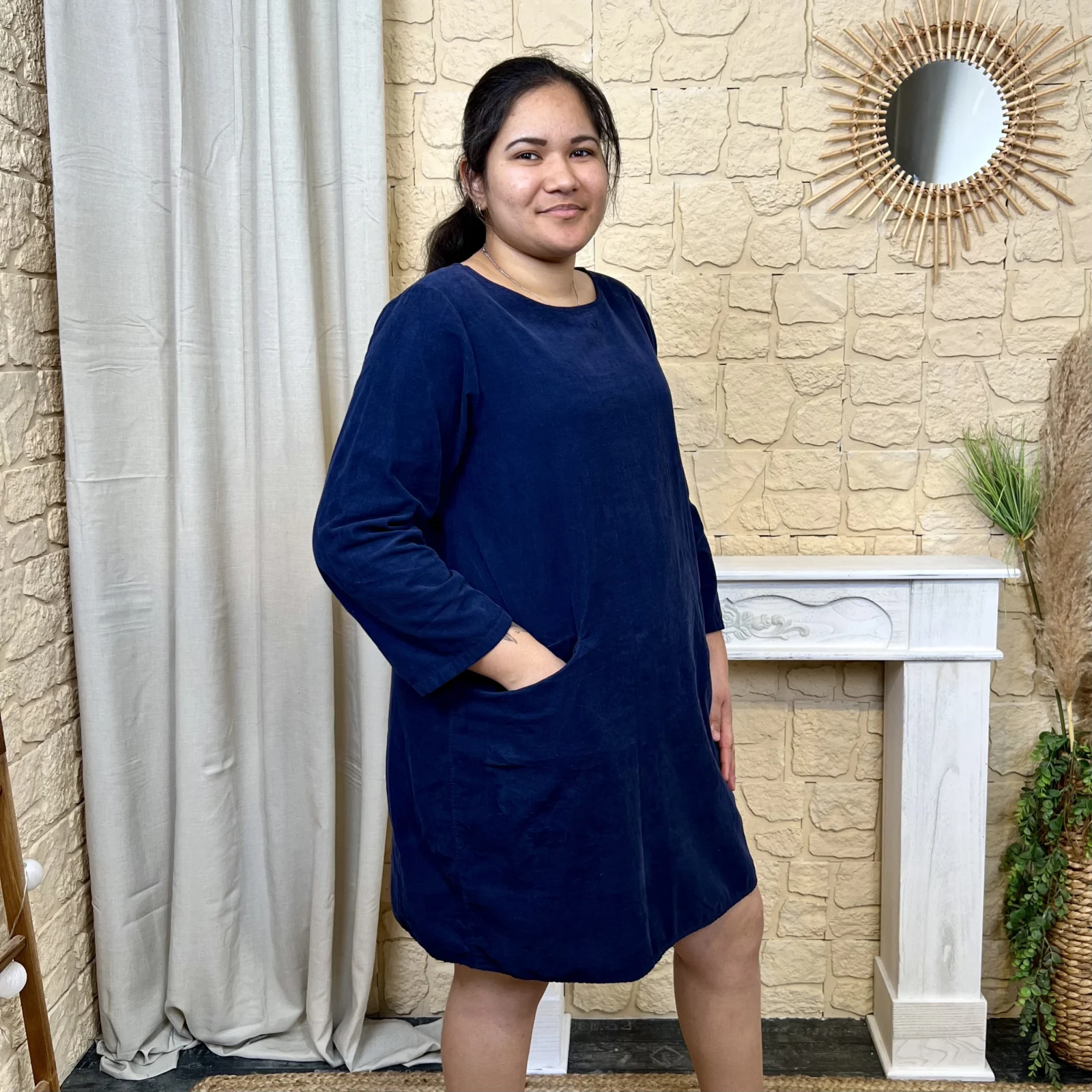 I892 - Robe droite (TU) - marine - taille-unique