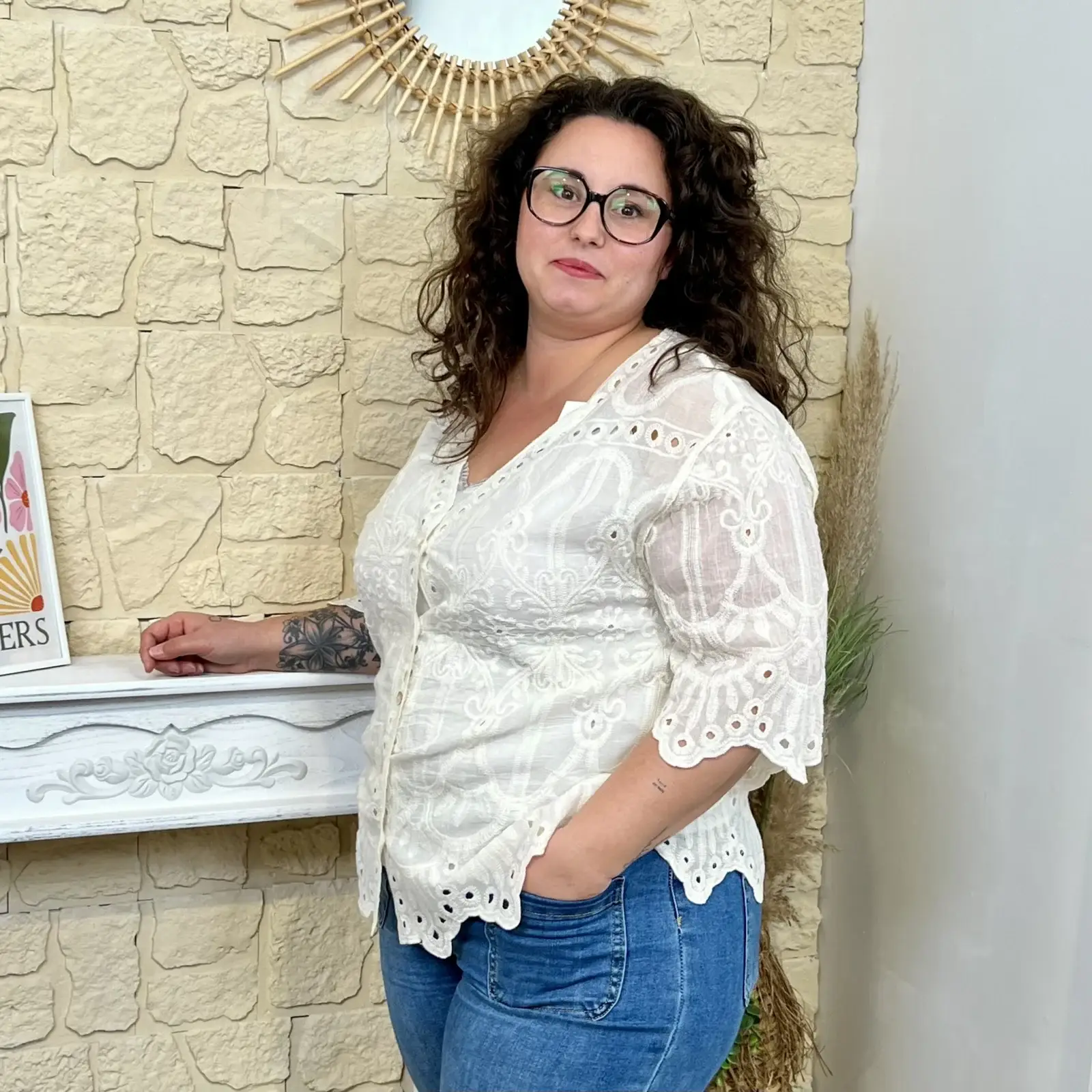 J707 - Chemise broderies (T44-T52) - beige - taille-unique-grande-taille