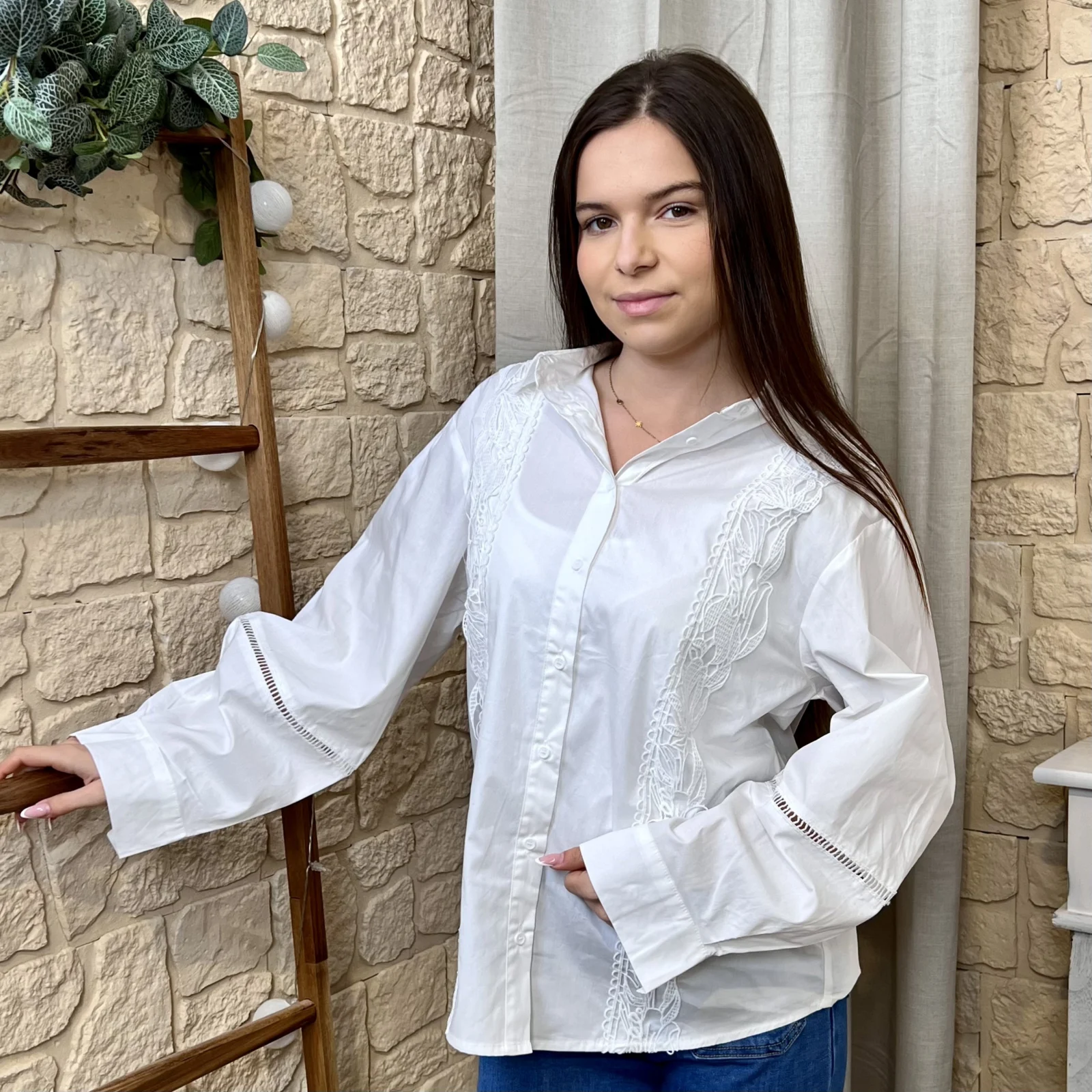 I664 - Chemise brodée (T36-T40) - blanc - 40