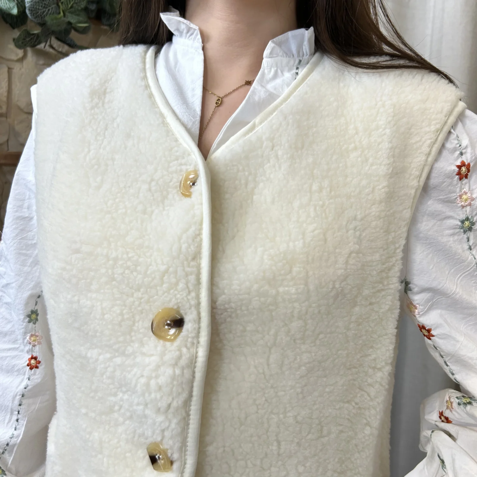 I672 - Gilet sans manches (TU) - ecru - taille-unique