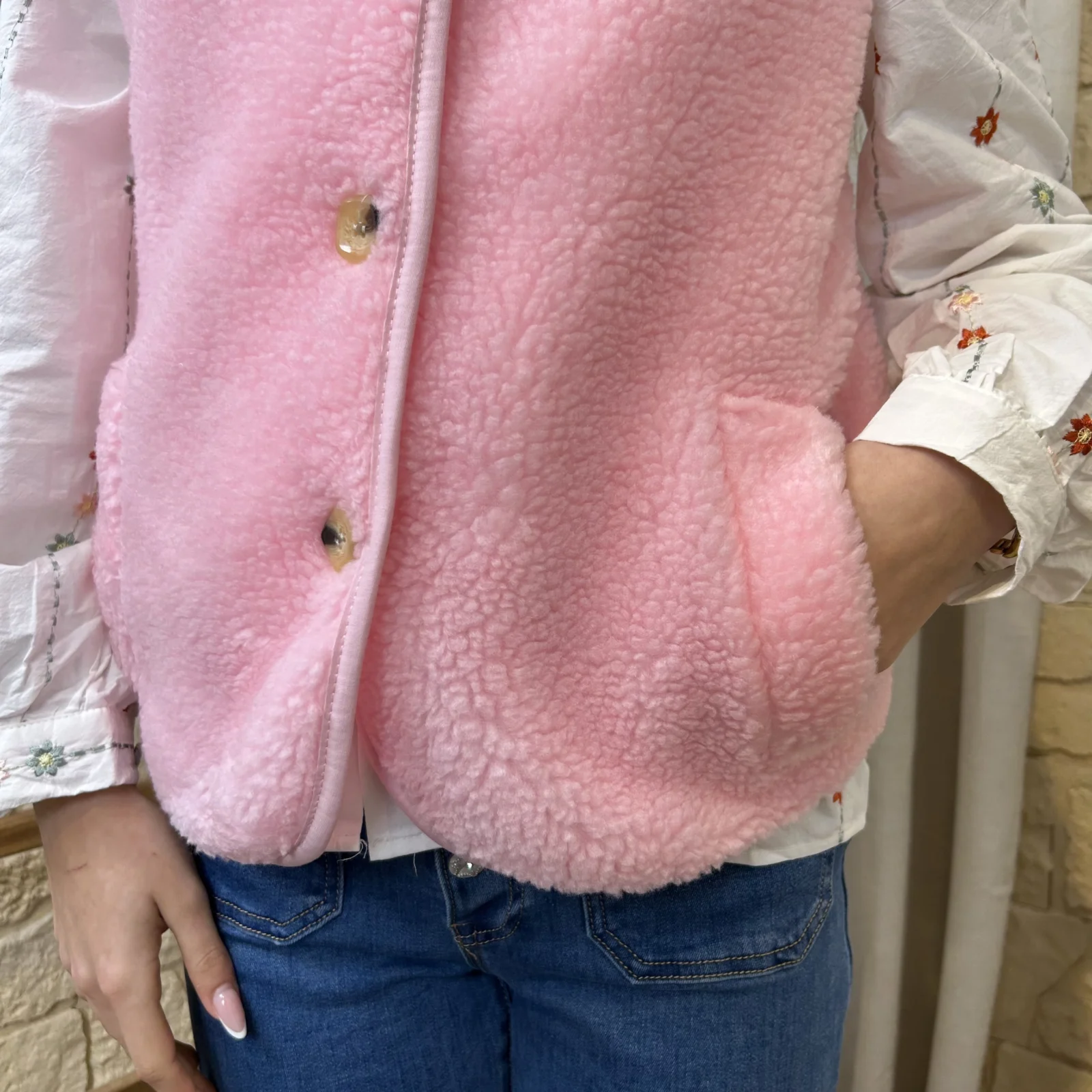 I672 - Gilet sans manches (TU) - rose-bonbon - taille-unique