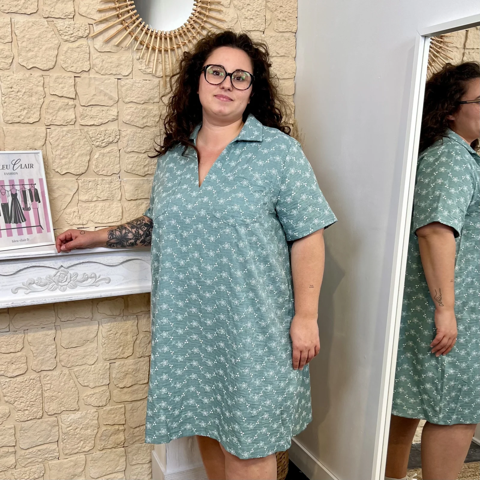 J654 - Robe fleurie brodée (T40-T48) - vert-celadon - 48