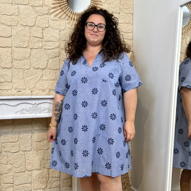 Robe droite fleurie (T40-T48) - bleu-ciel - 48