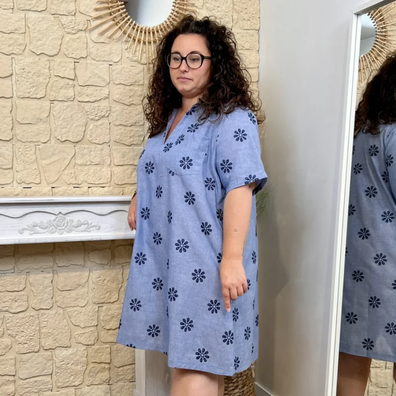 Robe droite fleurie (T40-T48) - bleu-ciel - 48