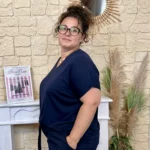 T-shirt femme fluide col V « Jolies Formes » - marine - taille-unique-grande-taille