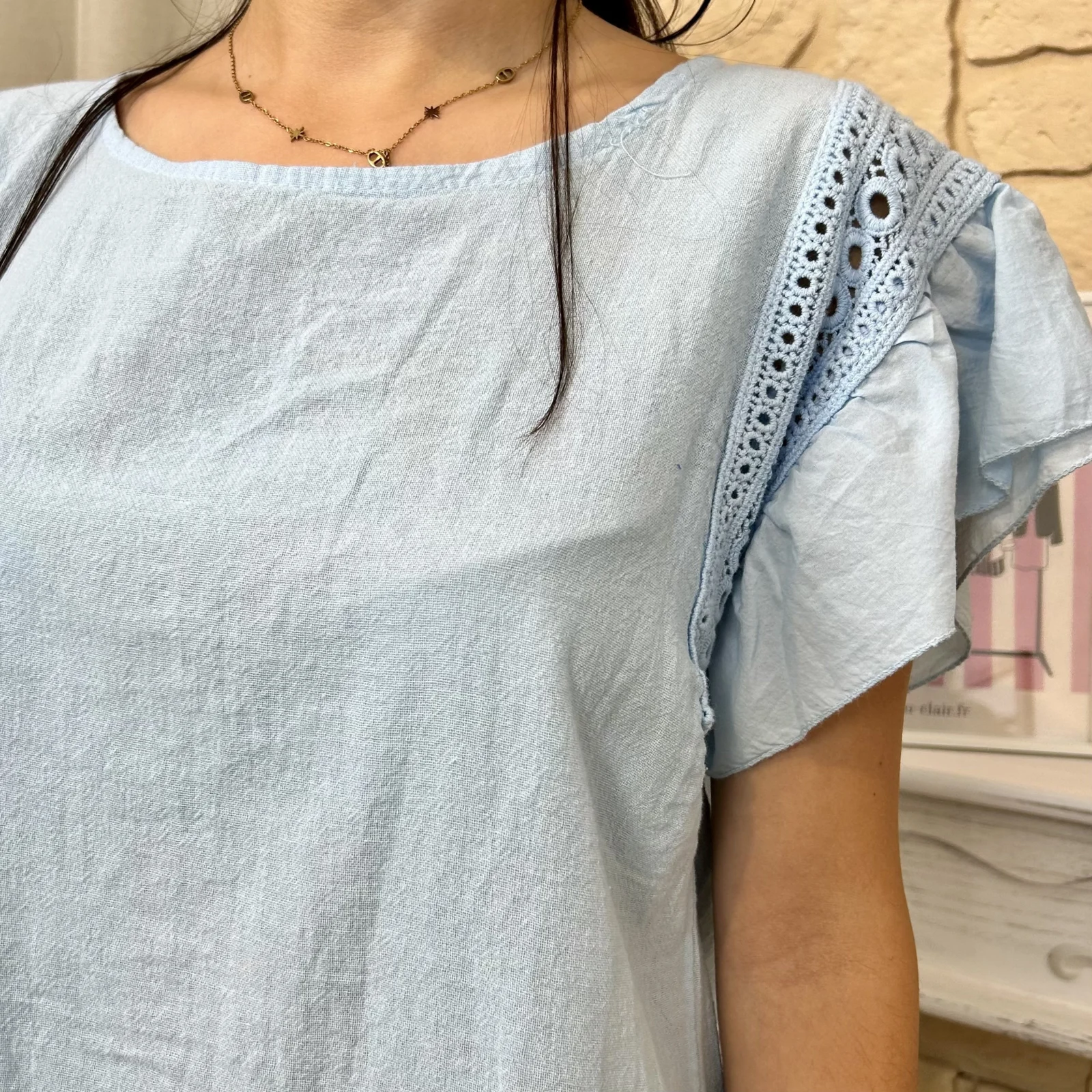 Blouse avec manches volantées (TU) - bleu-ciel - taille-unique