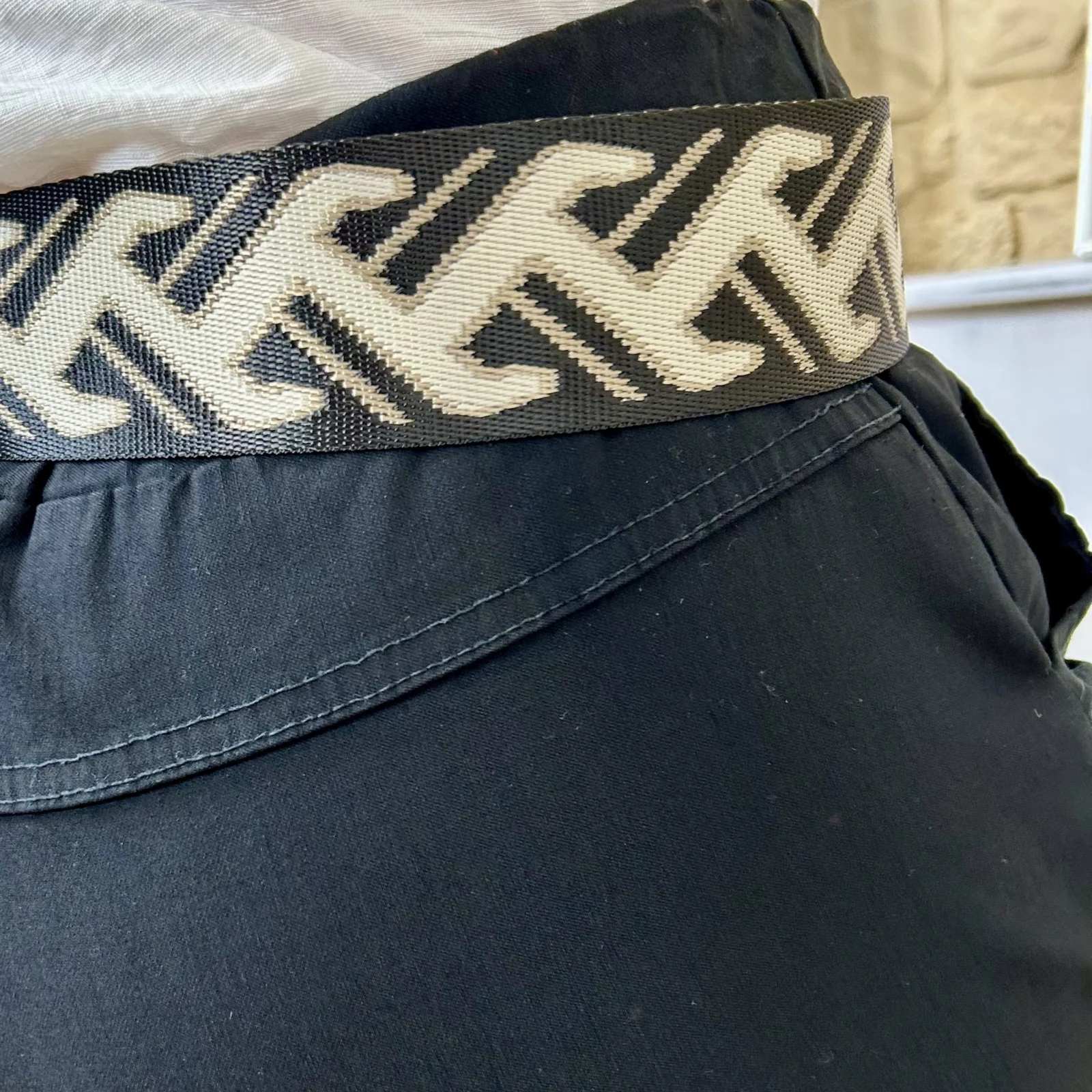 Bermuda avec ceinture tissée (TU) - noir - taille-unique