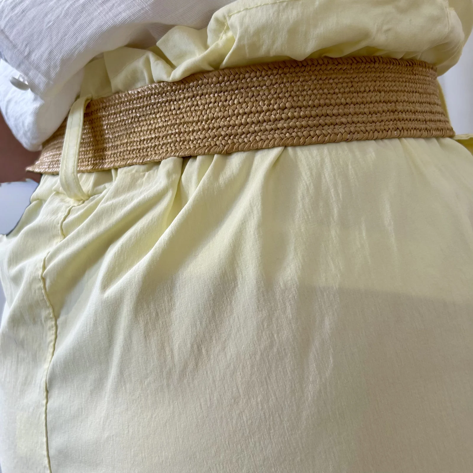 Short avec ceinture - jaune - taille-unique