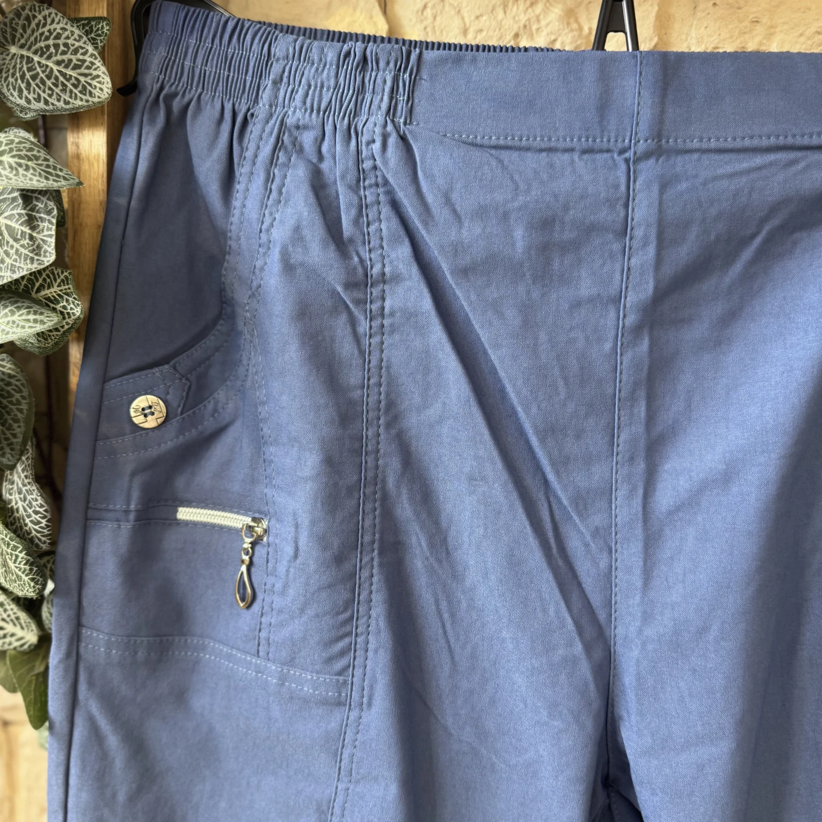 Short confort femme à poches zippées - bleu-indigo - 48