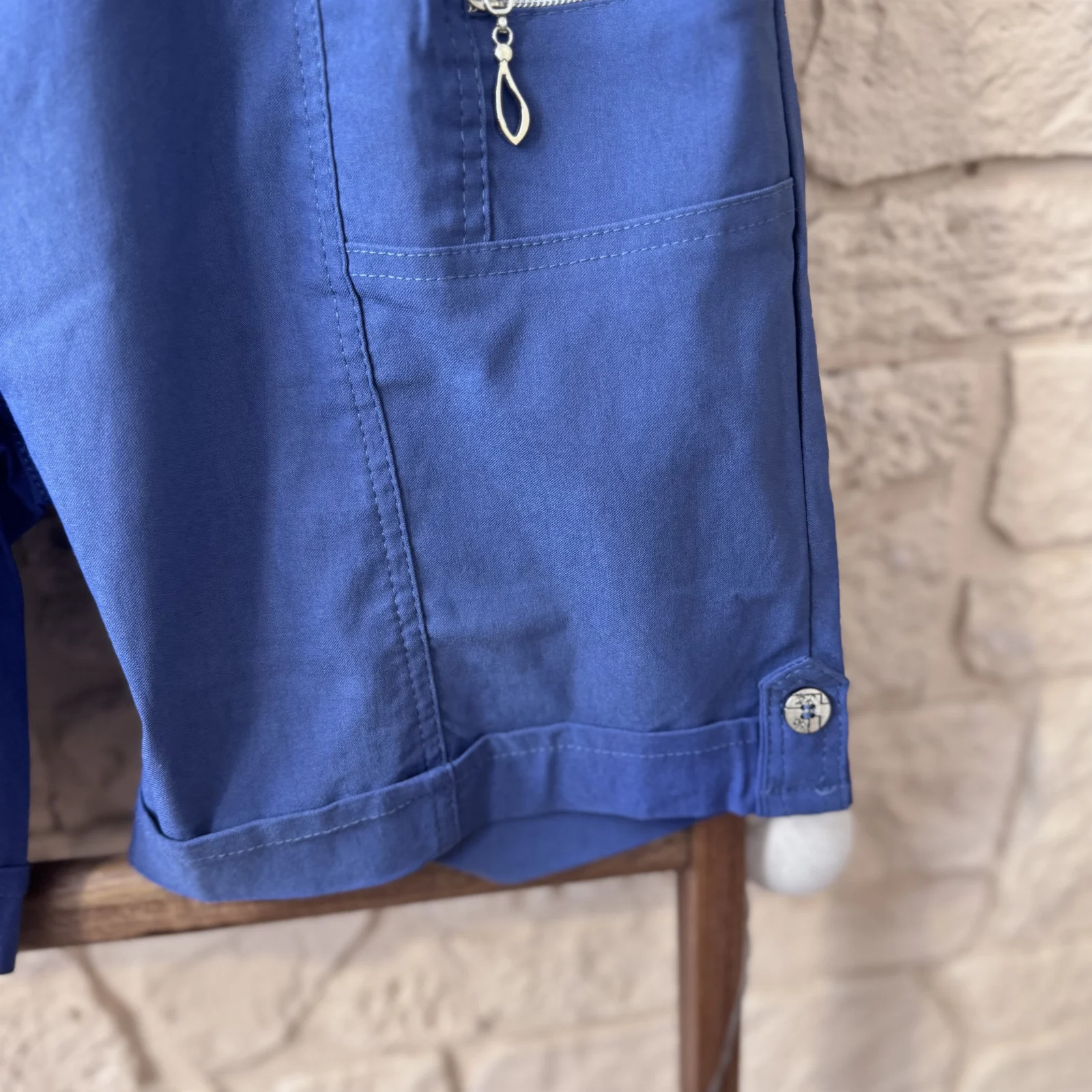 Short confort femme à poches zippées - bleu-indigo - 48