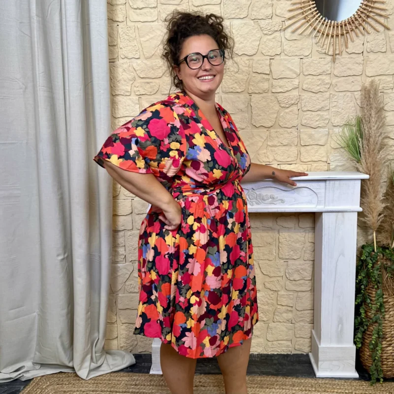 Robe courte fleurie - rouge - 48