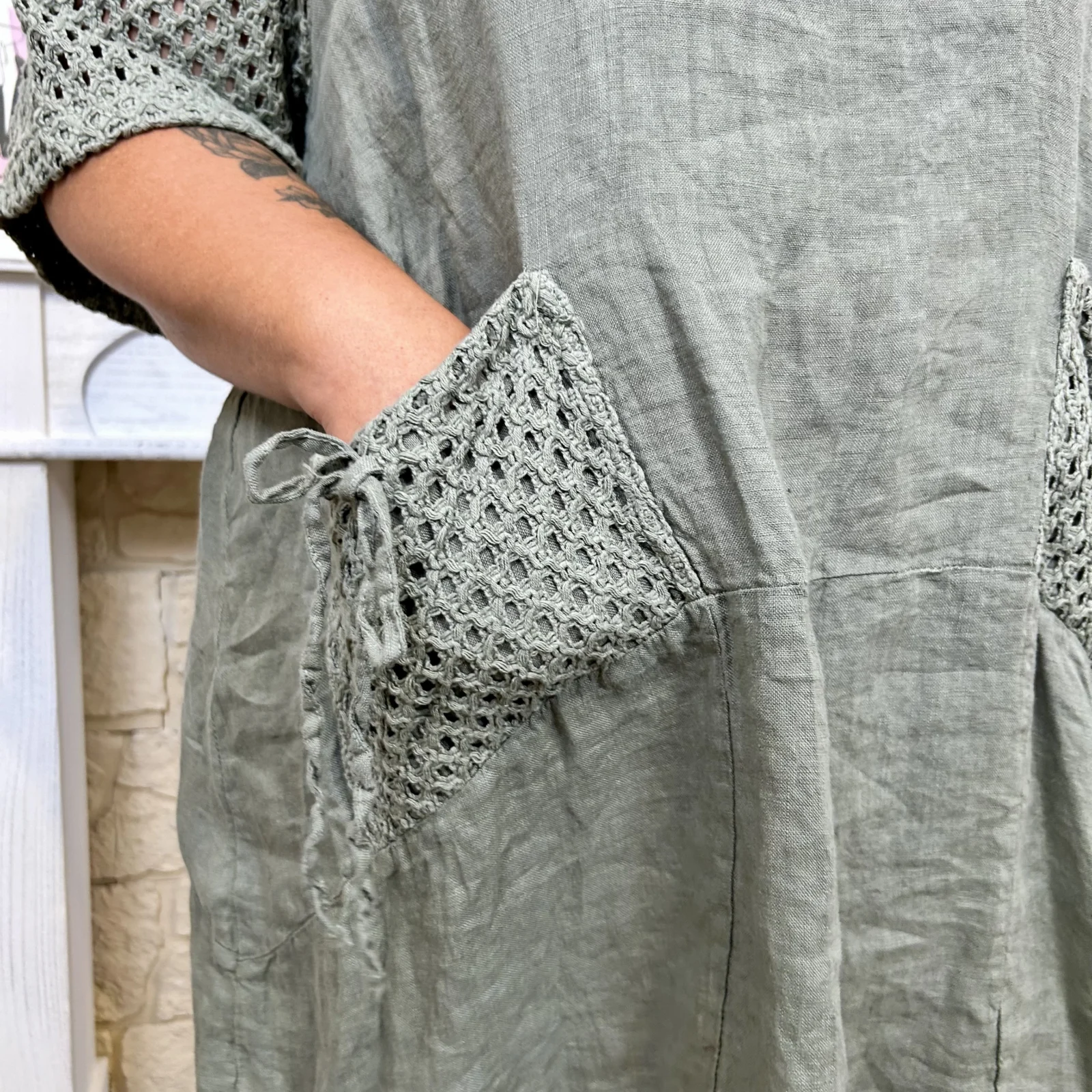 Robe avec manches ajourées (GT) - marron-beige - taille-unique-grande-taille