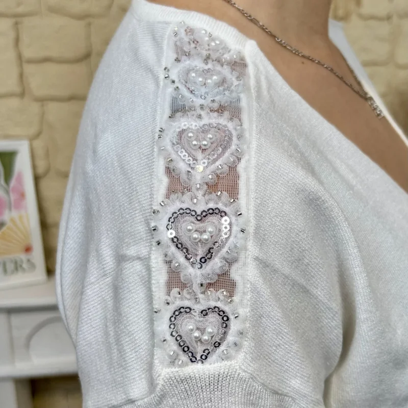 Pull épaules fantaisies (TU) - ecru - taille-unique