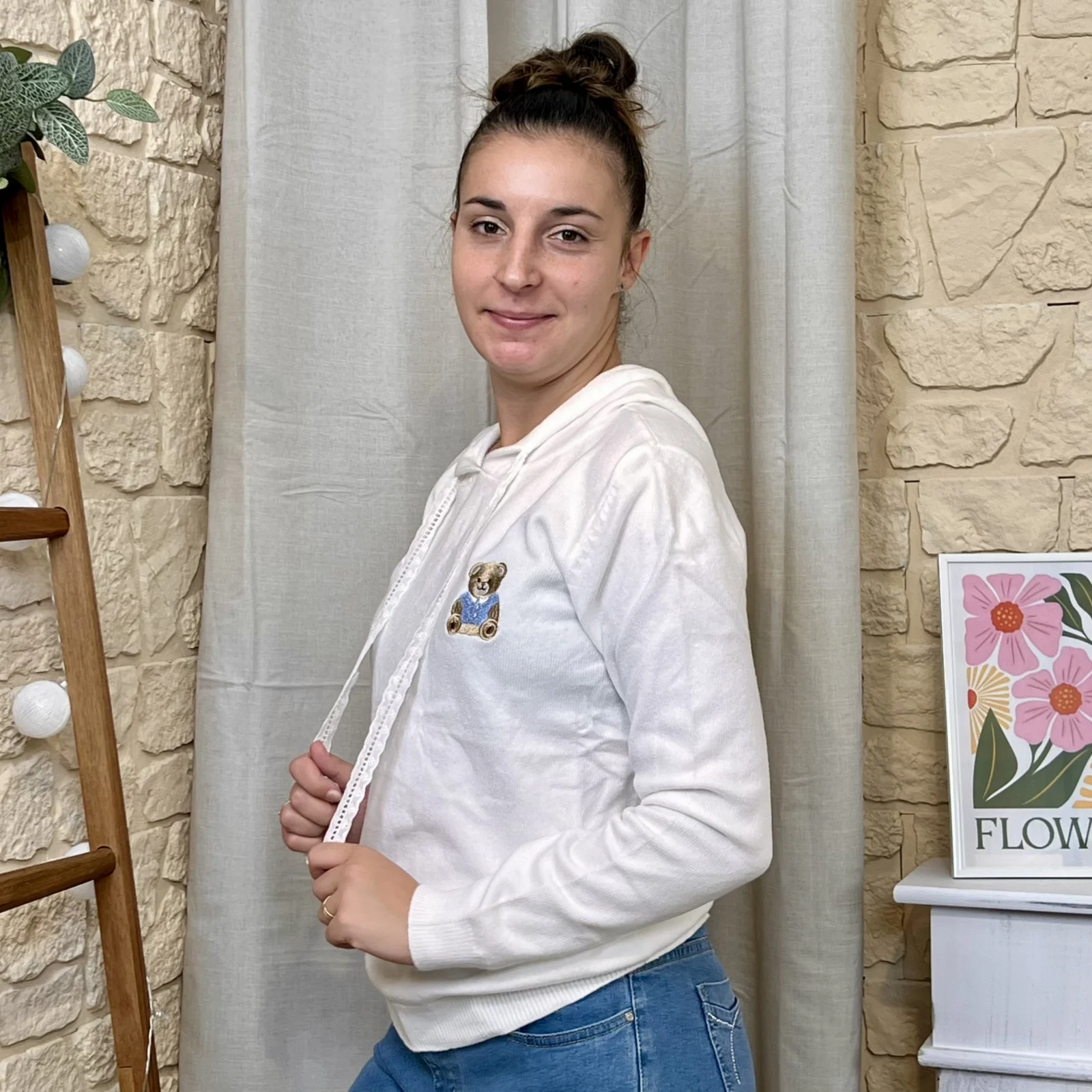 Pull à capuche ourson brodé (TU) - ecru - taille-unique