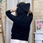 Pull femme à capuche teckel brodé VERSION FÉMININ - noir - taille-unique