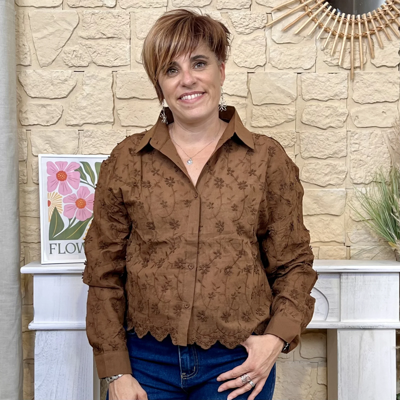 Chemise brodée marron