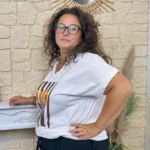 T-shirt femme rayé « Ciao Bella » « Jolies Formes » - marron - taille-unique-grande-taille