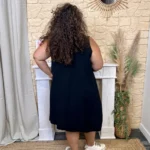 Robe femme sans manches col V à clous "Jolies Formes" - noir - taille-unique-grande-taille