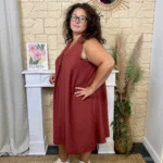 Robe femme sans manches col V à clous "Jolies Formes" - bordeaux - taille-unique-grande-taille