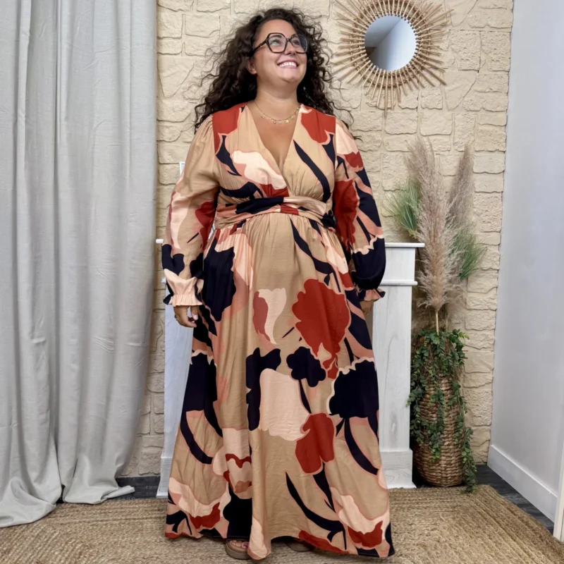 Robe longue imprimée graphique By One – Jolies Formes