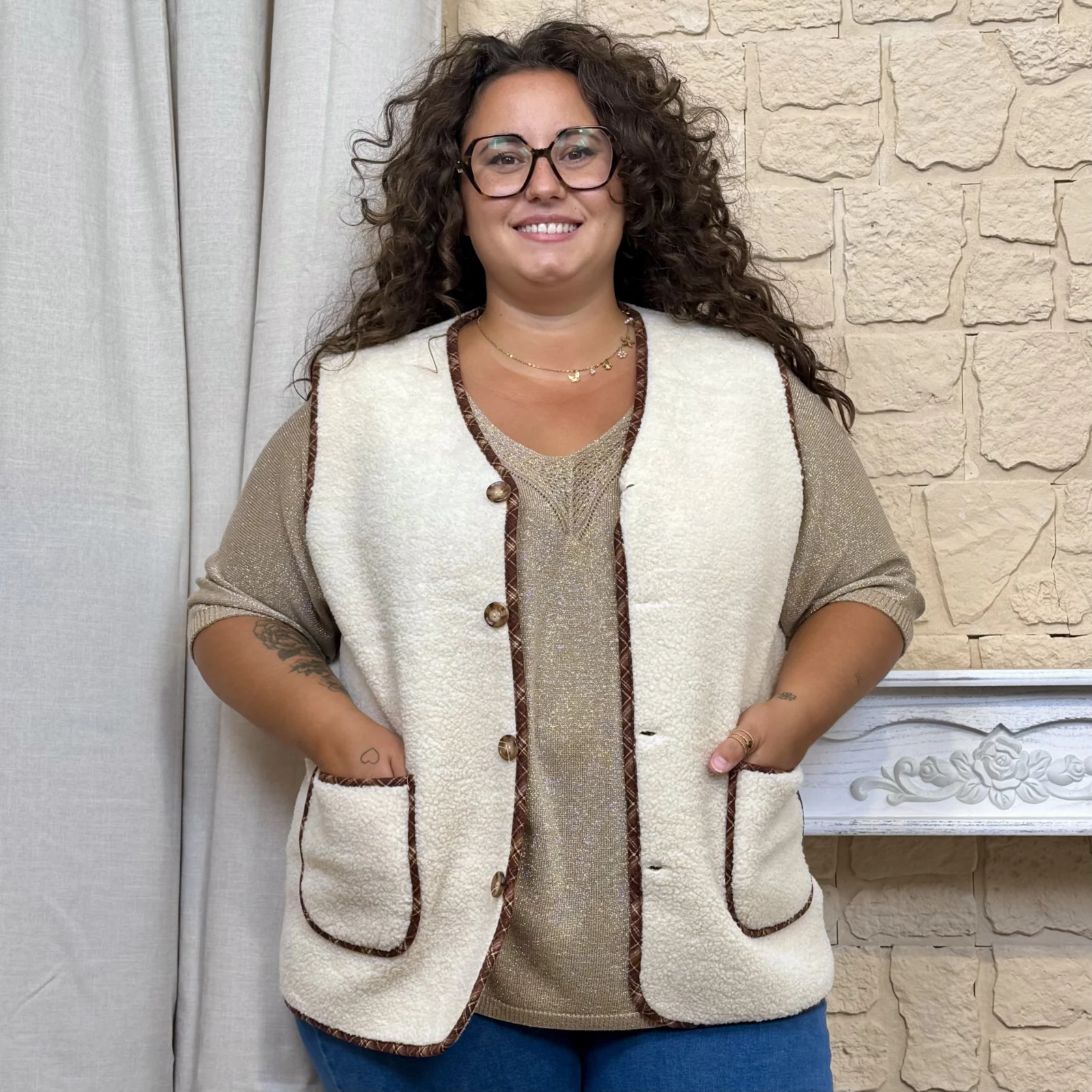 Gilet bouclette sans manches (T44-T52)