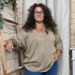 Pull femme fin pailleté col V « Jolies Formes » - camel - taille-unique-grande-taille