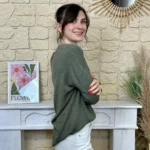 Pull léger femme col V maille fine « Tendance » - kaki - taille-unique