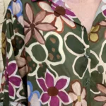 Chemise fleurie femme en voile léger « Tendance » - kaki - taille-unique