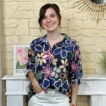 Chemise fleurie femme en voile léger « Tendance » - marine - taille-unique