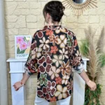 Chemise fleurie femme en voile léger « Tendance » - noir - taille-unique