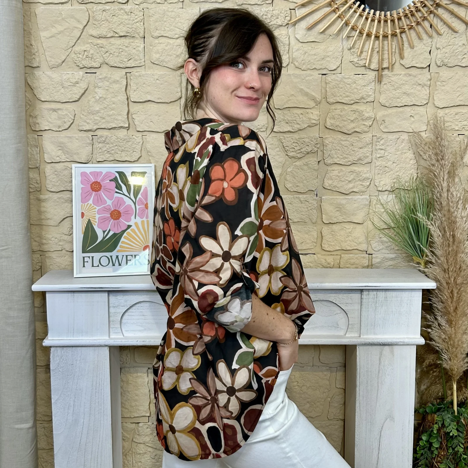 Chemise fleurie femme en voile léger « Tendance » - noir - taille-unique