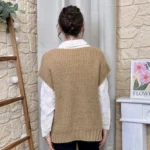 Pull femme maille sans manches à boutons « Tendance » - taupe - taille-unique