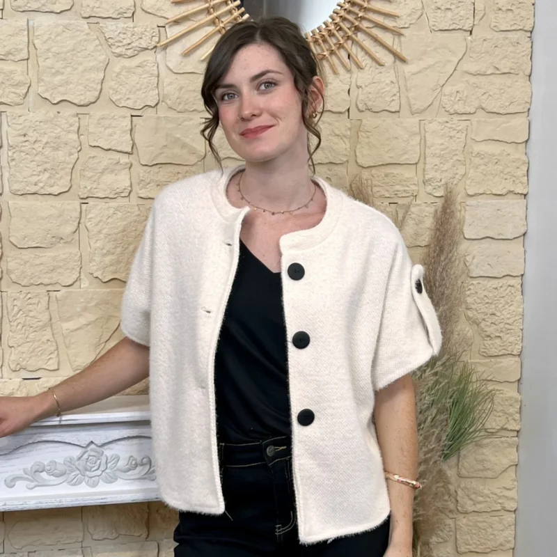Pull-veste femme boutonné manches larges « Tendance » - ecru - taille-unique