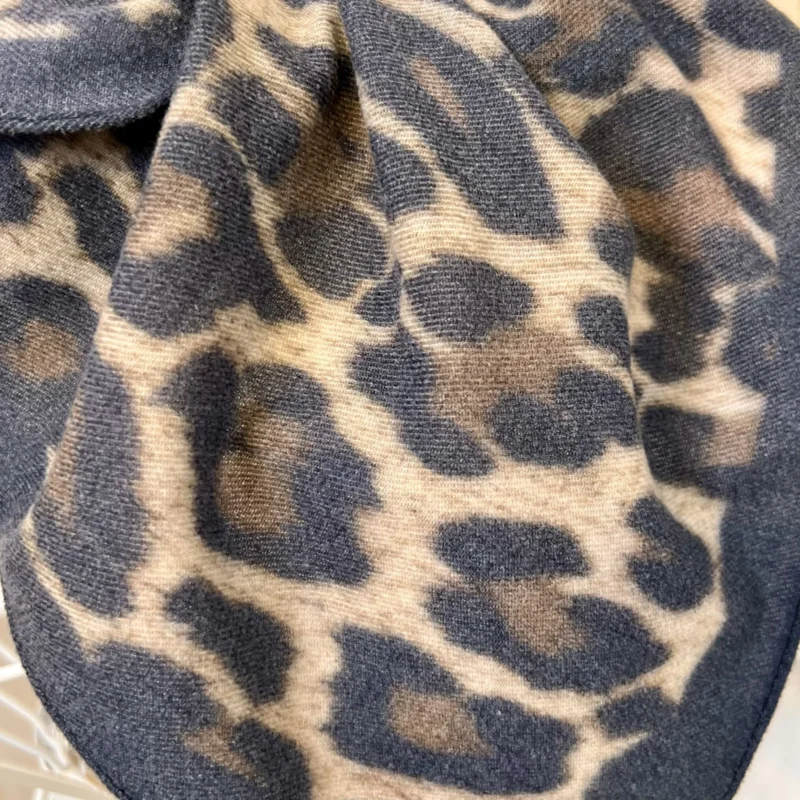 Foulard carré léopard toucher laine femme - noir - sans-taille