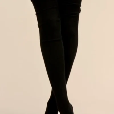 V397- Chaussettes Hautes - noir - taille-unique