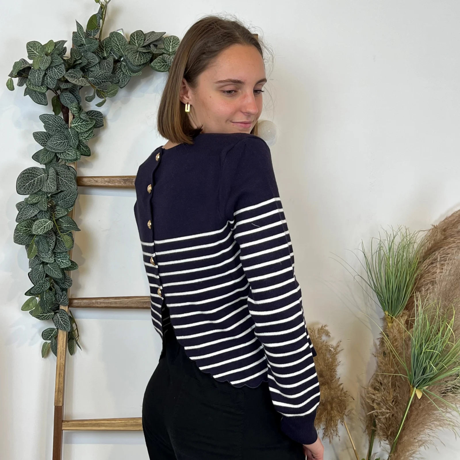 L358- Pull marinière dos ouvert (Tu)